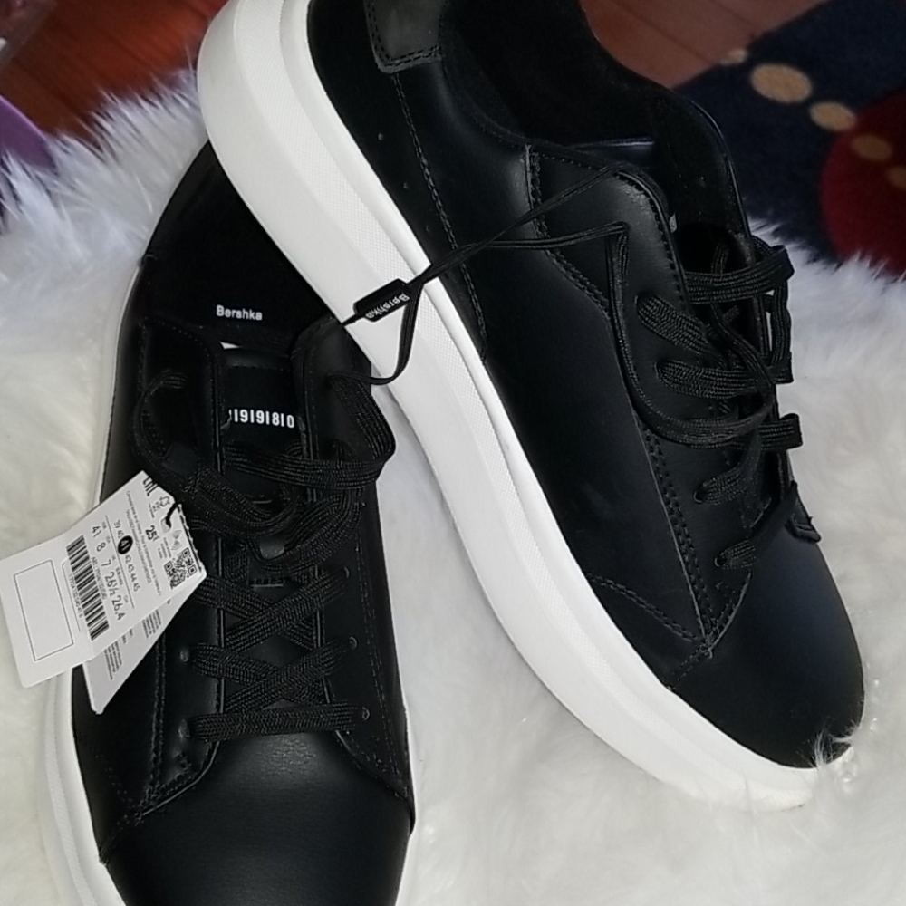 👣BERSHKA😄 Men's Faux Leather Platform Sneakers😃size 8 - Picture 2 of 13